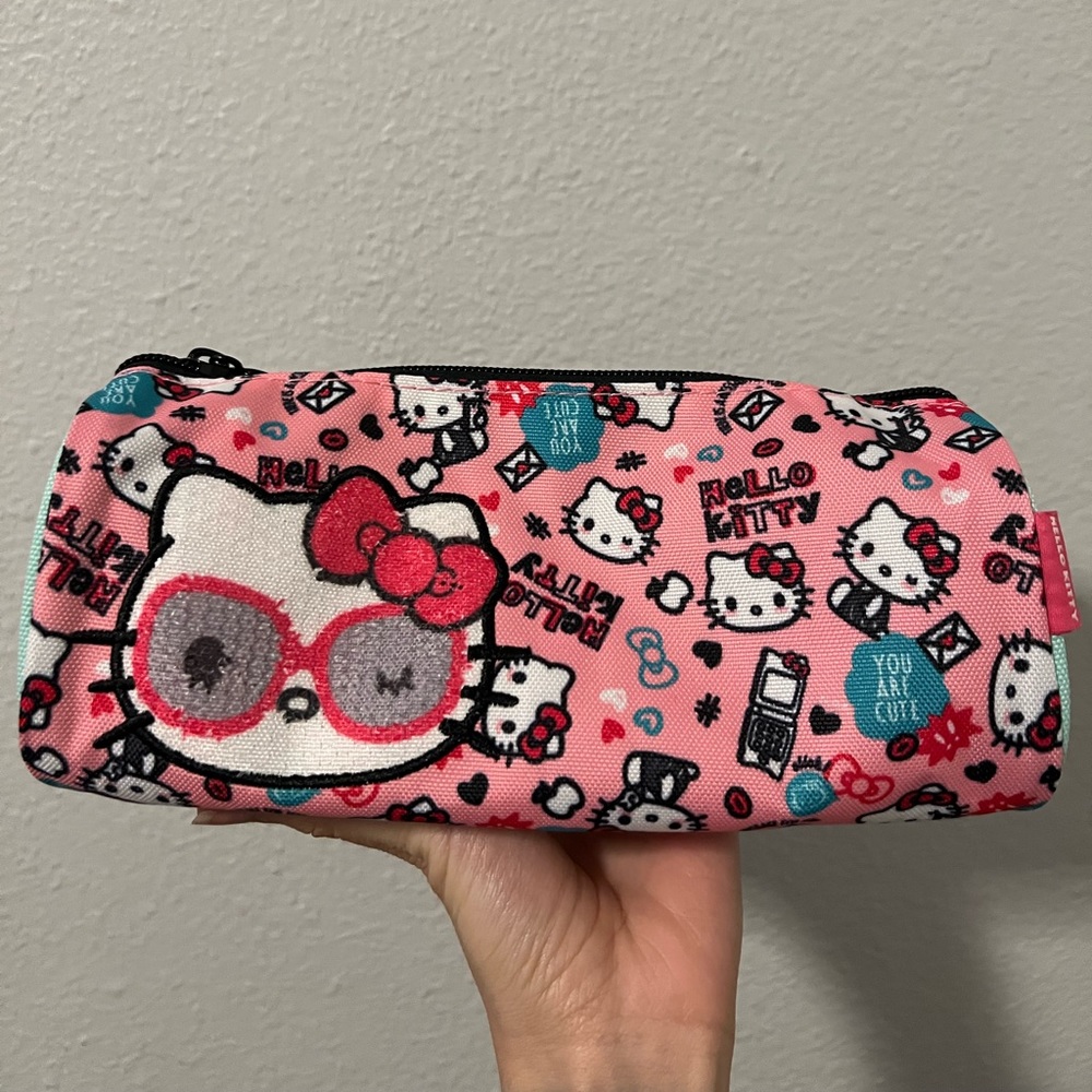 NEW Sanrio Hello Kitty fabulous limited edition pouch pencil case - pink
